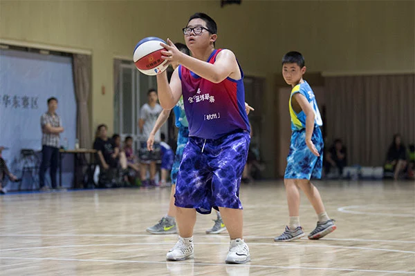 哪里有提供智能球衣租赁服务用于篮球训练_1